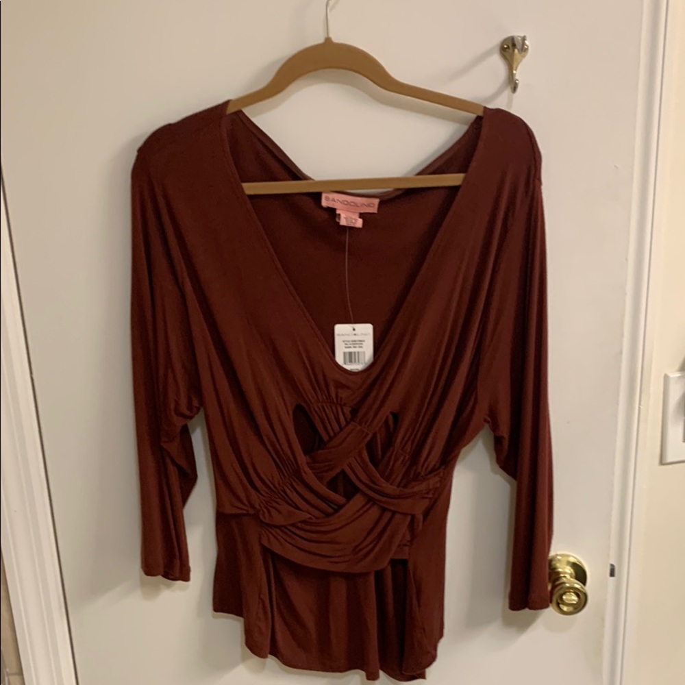 NWT Bandolino Red Cut Out Tie Front Blouse in size X-LARGE